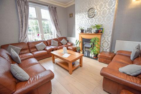6 bedroom terraced house for sale, Wellington Crescent, Bradford BD18
