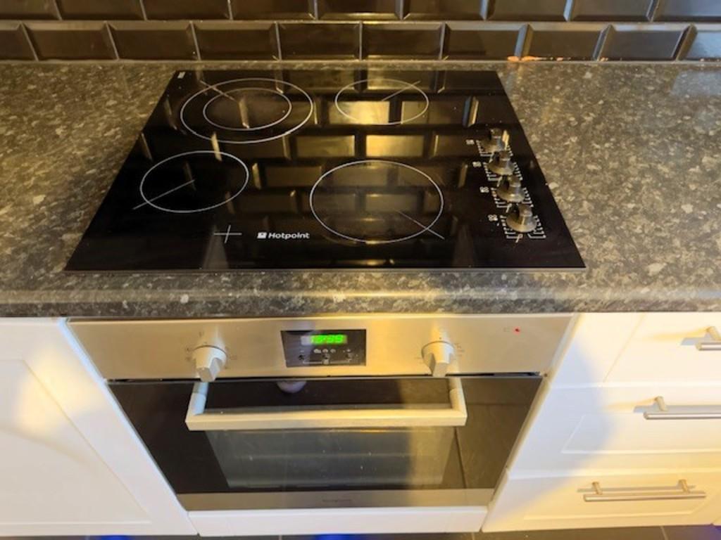 Electric hob
