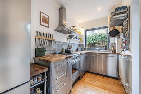 56 Robson Road, London, SE27 9LB