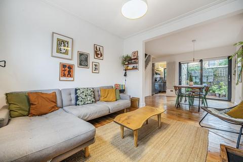 56 Robson Road, London, SE27 9LB