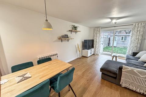 23 Castle View, Westbury, BA13 3HR