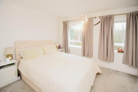 17 Beck View Way, Shipley, BD18 2FB