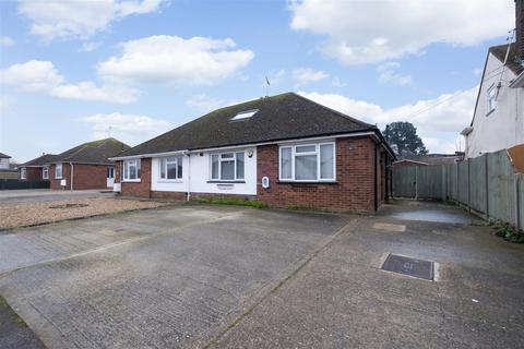 8 Chestnut Drive, Greenhill, Herne Bay, CT6 7PP