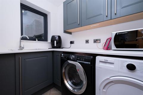 8 Chestnut Drive, Greenhill, Herne Bay, CT6 7PP