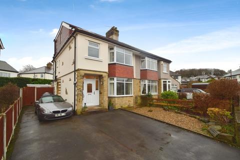 4 bedroom semi-detached house for sale, Fairway, Bradford BD18