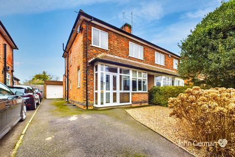 3 bedroom semi-detached house for sale, Valley Road, Loughborough