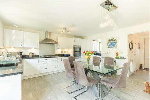 4 bedroom detached house for sale, Pembroke Park | Cirencester