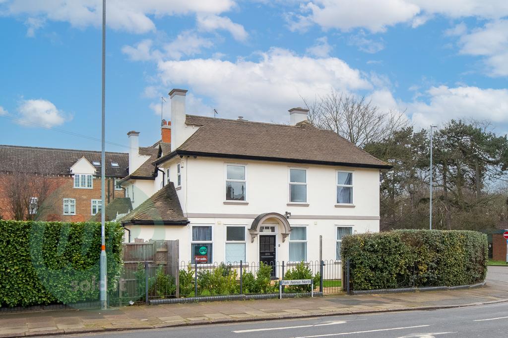 Estate agents aylesbury-40