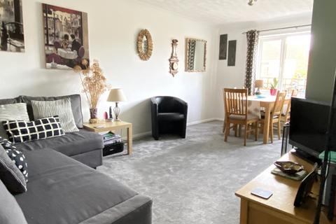 10 Arnott Road, Holt, NR25 6EP