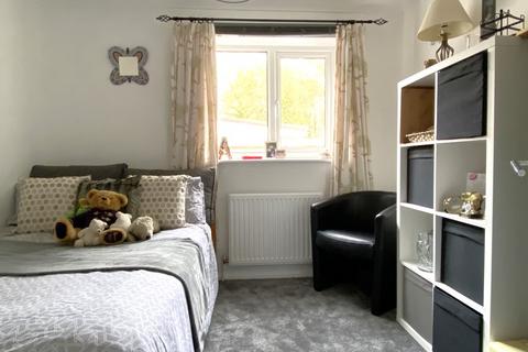 10 Arnott Road, Holt, NR25 6EP