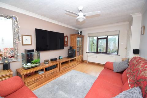 3 bedroom link detached house for sale, Hermit Hole, Keighley BD21