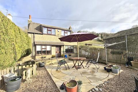 Hermit Hole, Keighley BD21