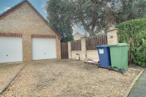 3 Bridle Close, Chatteris, PE16 6AT