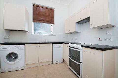 1 bedroom apartment to rent, Fulham Road, Chelsea SW10