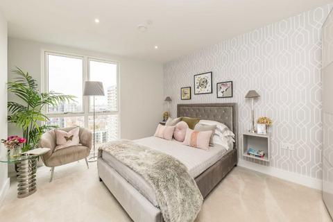 2 bedroom flat for sale, Yelverton Road, Battersea SW11