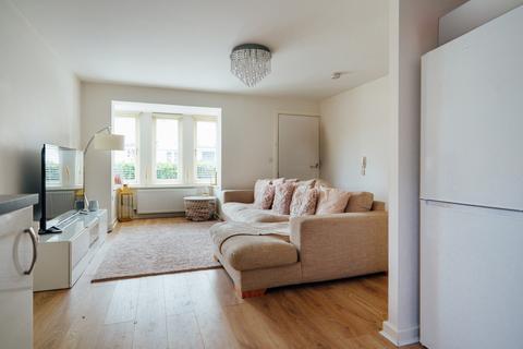 48 Dalziel Drive, Whittington, Worcester, WR5 2QY