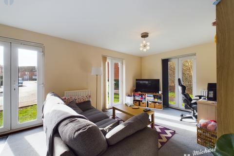 1 bedroom flat for sale, Musket Path, Aylesbury