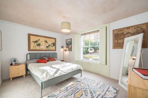 2 bedroom flat to rent, Oakley Road, London N1