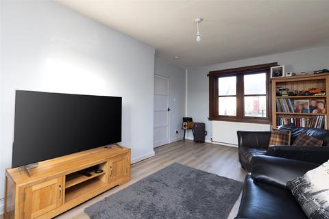 8 James Place, Pitlochry, PH16 5EY
