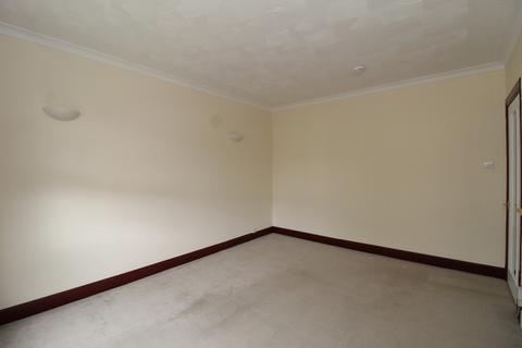 2 bedroom flat to rent, Victoria Place , Brightons , Falkirk