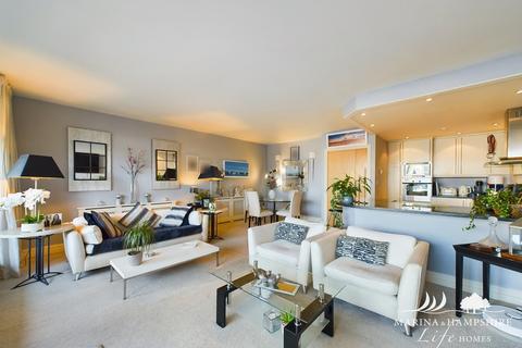 2 bedroom apartment for sale, Oyster Quay, Portsmouth PO6