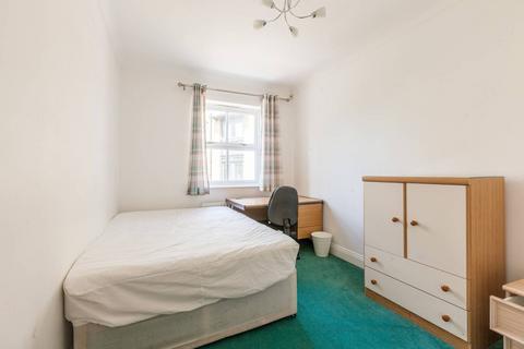 2 bedroom flat to rent, Leathermarket Court, London Bridge, London, SE1