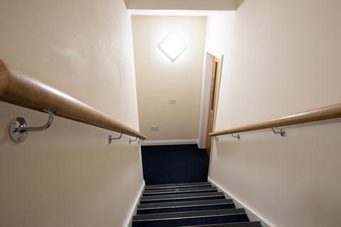 2 bedroom apartment to rent, Cambridge Square, Middlesbrough TS5