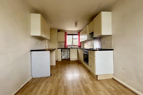 2 Bembridge Close, Southampton, SO16 3EL