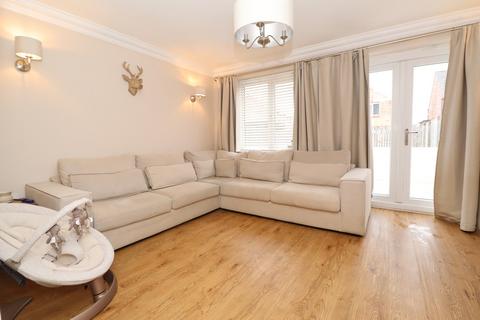21 Fossard Gardens, Swinton, Mexborough, S64 8FB