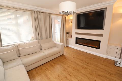 21 Fossard Gardens, Swinton, Mexborough, S64 8FB