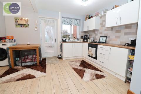 2 bedroom semi-detached house for sale, Sandal Road, Doncaster DN12