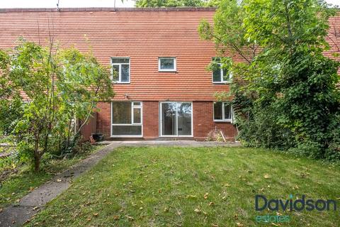 132 Bristol Road, Birmingham, B5 7XH