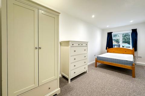 1 bedroom in a house share to rent, Sherbourne Court, Cambridge CB4