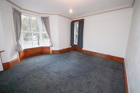 1 bedroom flat to rent, Brooklyn Place, Ashwood Park, Buxton