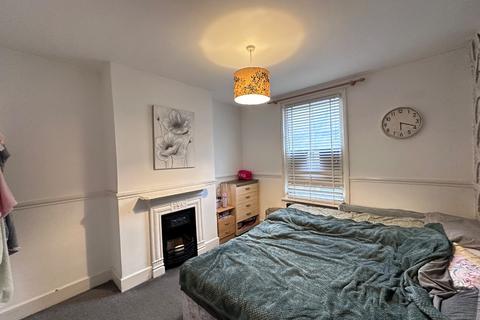 2 bedroom end of terrace house for sale, St. Peters Grove, Canterbury, Kent, CT1