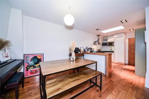 2 bedroom apartment for sale, Trewsbury Road, London, SE26