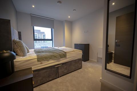 3 bedroom apartment for sale, at Merchant's Wharf, Merchants Wharf, Manchester M5