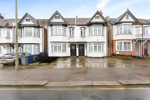 5 bedroom semi-detached house for sale, Hale Lane, London