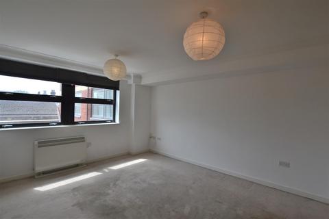 1 bedroom flat to rent, Fleet Road, Fleet GU51