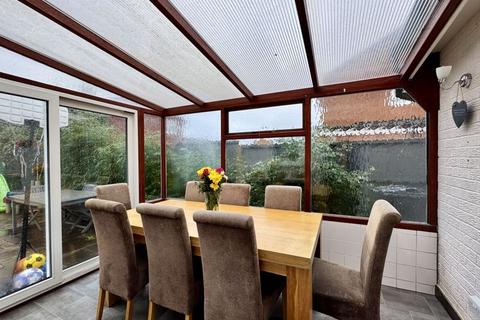 5 Bradgate Drive, Sutton Coldfield, B74 4XG