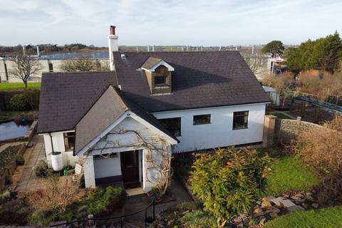 4 bedroom detached house for sale, Buckland Road, Bideford