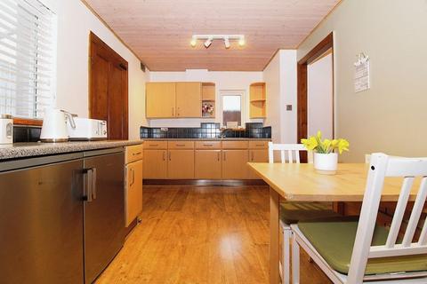 4 Hatherton Place, Walsall, WS9 8AZ