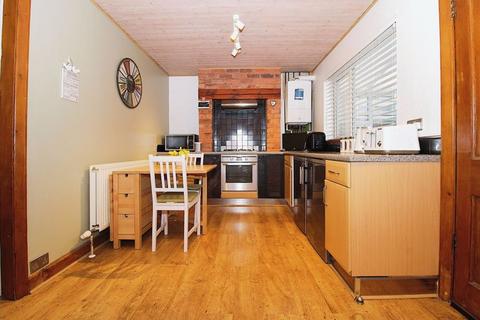 4 Hatherton Place, Walsall, WS9 8AZ