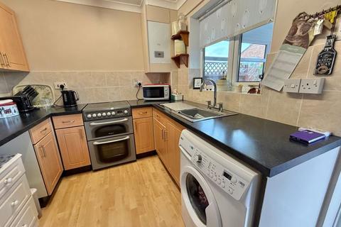 2 bedroom semi-detached house for sale, Woodmere Way, Kingsteignton