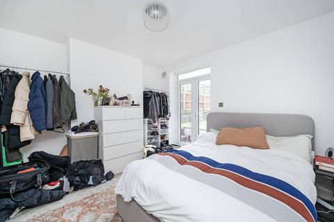 31a Penshurst Road, London, E9 7DT