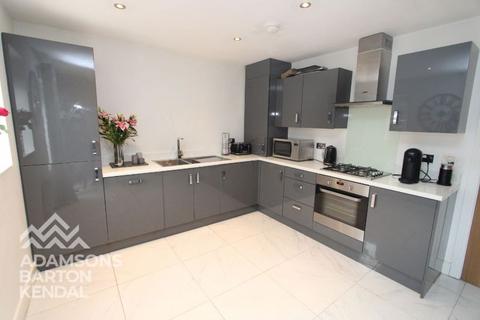 4 Lockside, Littleborough, OL15 0HX