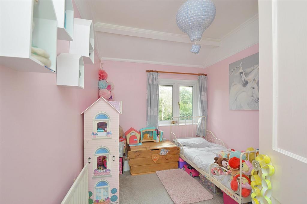 Bed4.jpg