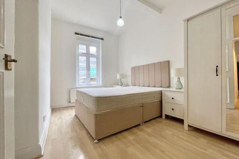 2 bedroom apartment for sale, Cartwright Street, Tower Hill, E1