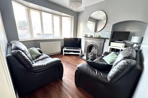 3 bedroom terraced house for sale, Caverleigh Way, Worcester Park