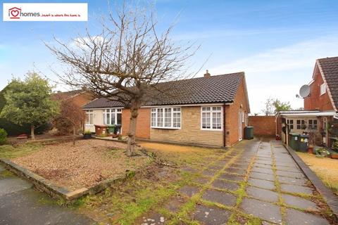 2 bedroom semi-detached bungalow for sale, Appledore Road, Walsall